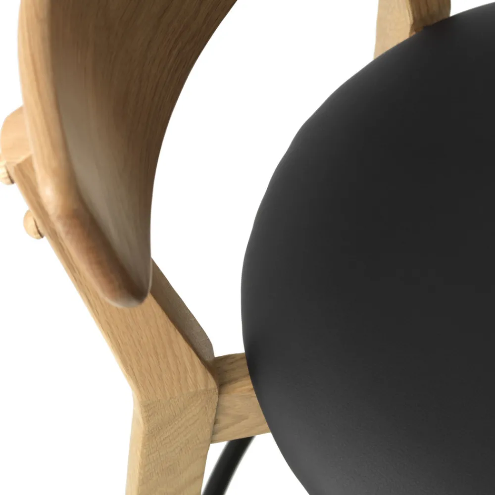 No name AUDE Lot de 2 chaises de bar en bois et simili H67cm