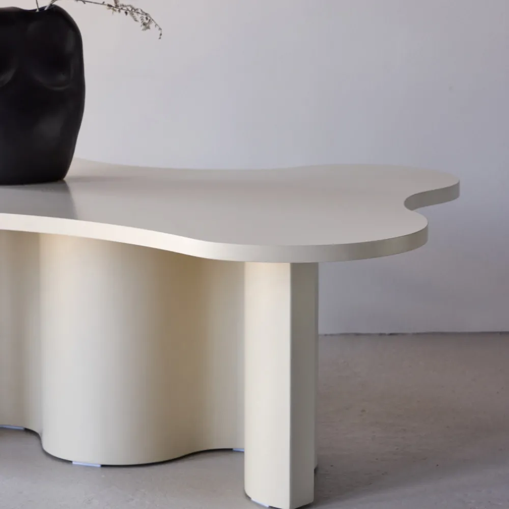 Venture Home FLOW Table basse organique en bois 120x80cm