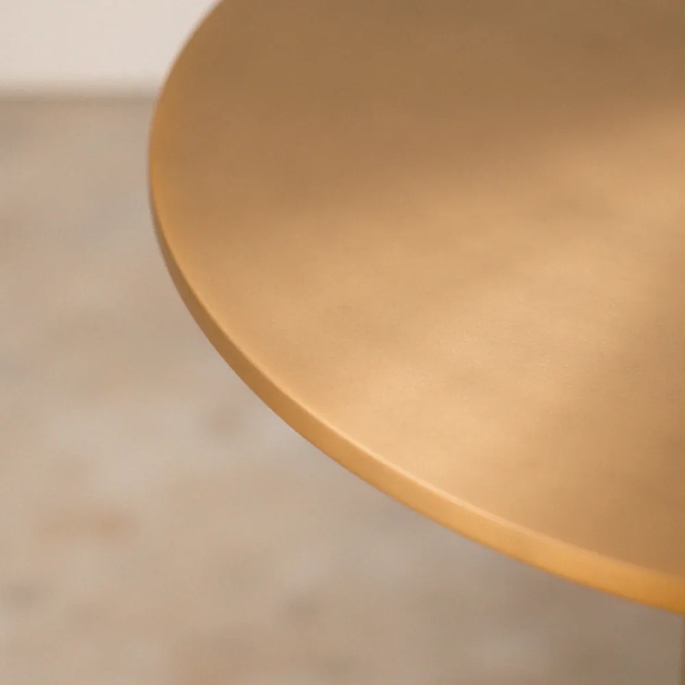 House Nordic LECCO Table d'appoint en effet laiton et marbre ø41cm