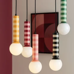 Leitmotiv RAYADO Suspension à motif géométrique