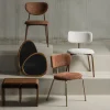 Woood TRAVIS Lot de 2 chaises en tissu et pieds marron