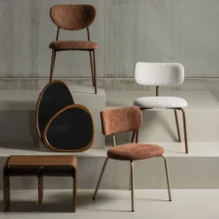 Woood TRAVIS Lot de 2 chaises en tissu et pieds marron